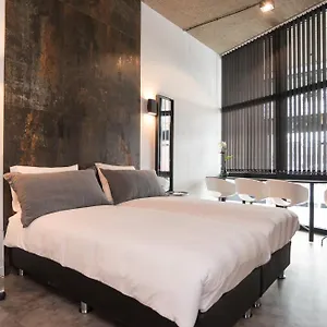midtown-erasmus-royal-room.ihotelsrotterdam.com/